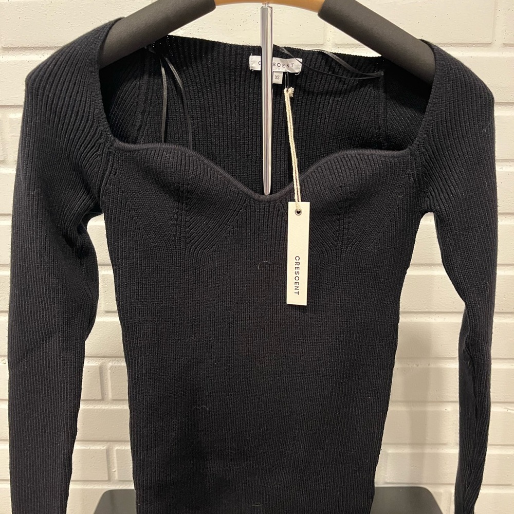 Crescent Black Ribbed Knit Top - Picture 2 of 5